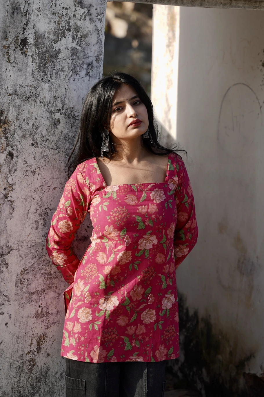 Pink floral printed short kurti for women with square neckline and full sleeves, stylish casual ethnic wear
